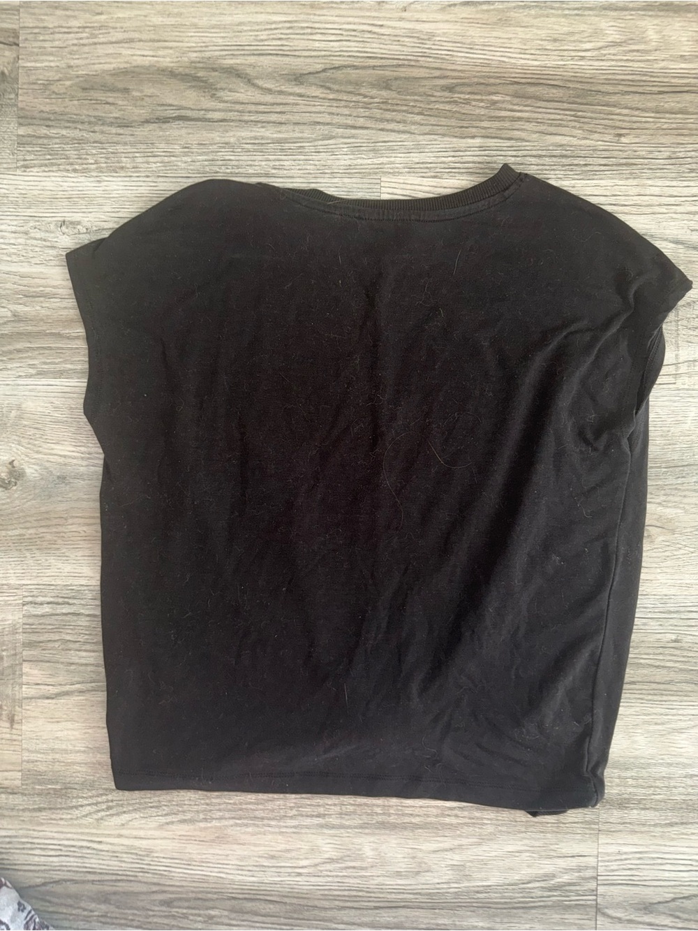 Black Sleeveless Crewneck Tee